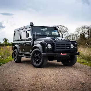 Win This Land Rover Defender 110 TDXS + £1,000 Cash!