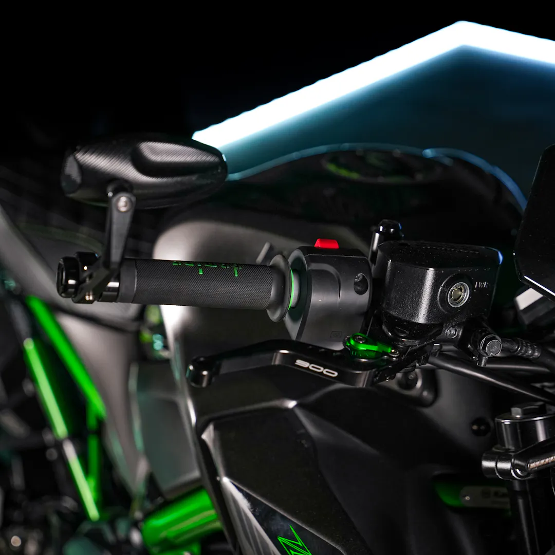 2023 KAWASAKI ZR900 STREETFIGHTER