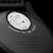 Swatch X OMEGA SNOOPY BLACK MISSION TO THE MOONPHASE