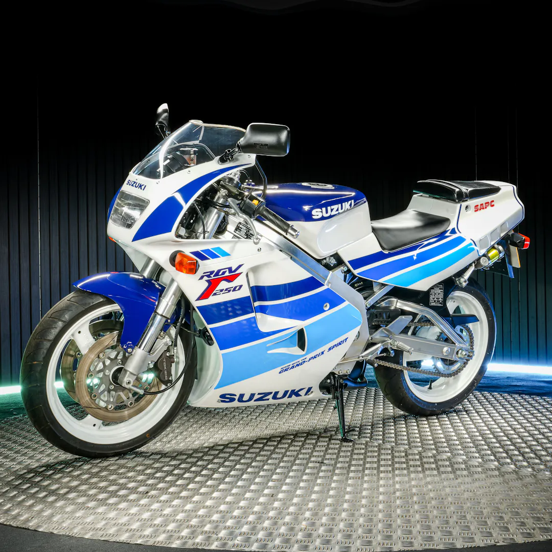 1991 Suzuki RGV 250 - LOW ODDS