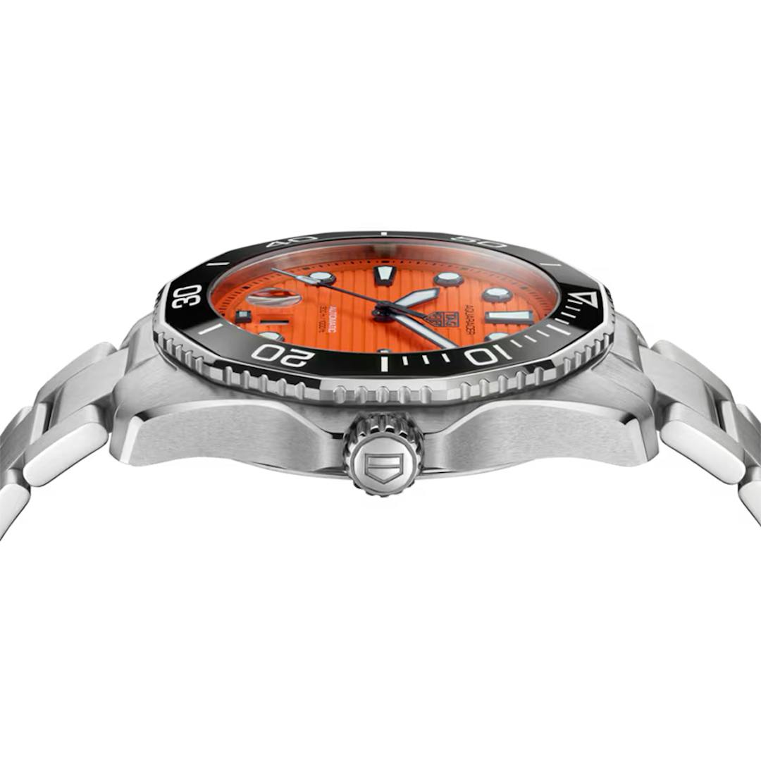 TAG HEUER AQUARACER PROFESSIONAL 300 ORANGE DIAL 43MM CALIBRE 5 AUTOMATIC
