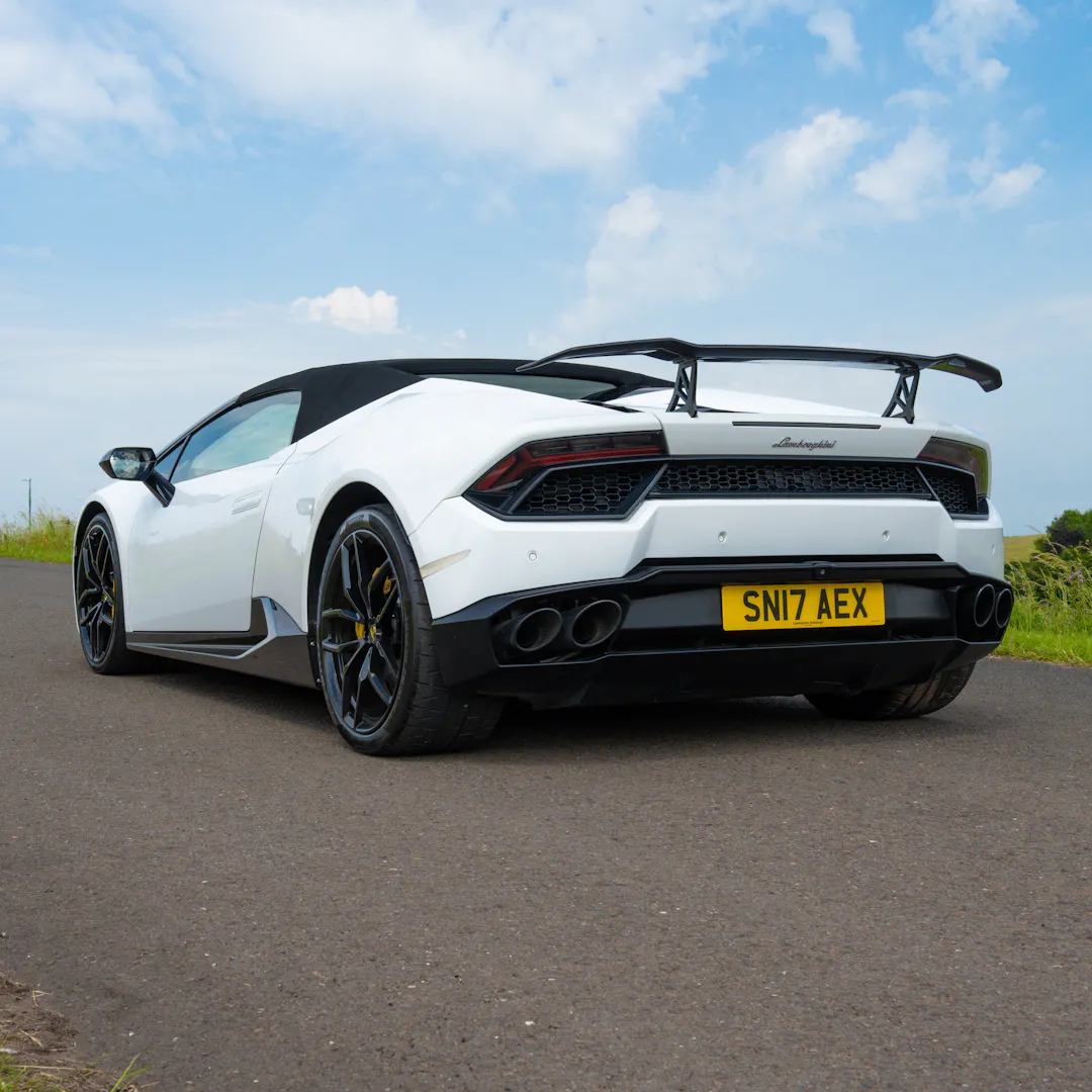 2017 Lamborghini Huracan Spyder + £5000 OR £125,000