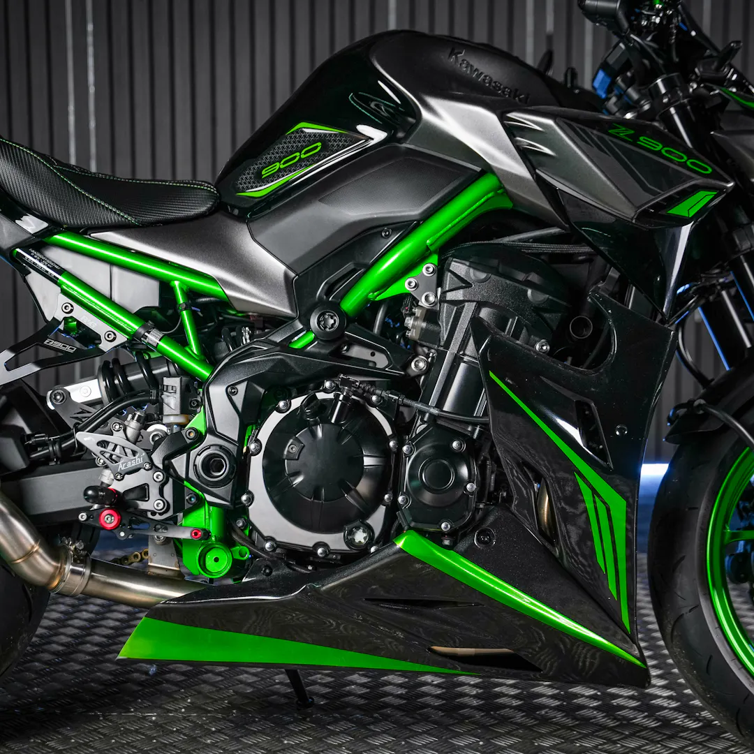 2023 KAWASAKI ZR900 STREETFIGHTER