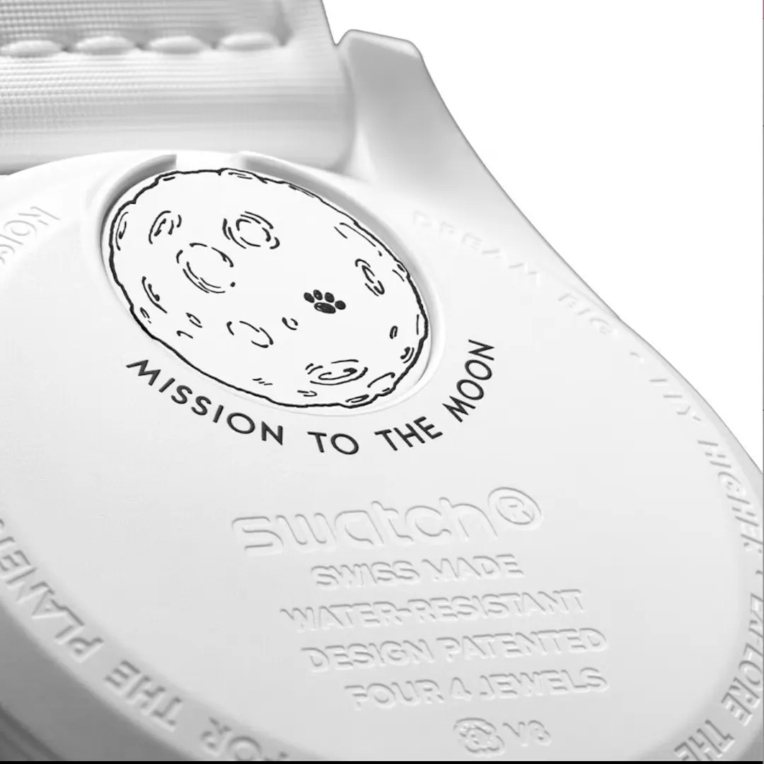 Swatch X OMEGA SNOOPY WHITE MISSION TO THE MOONPHASE