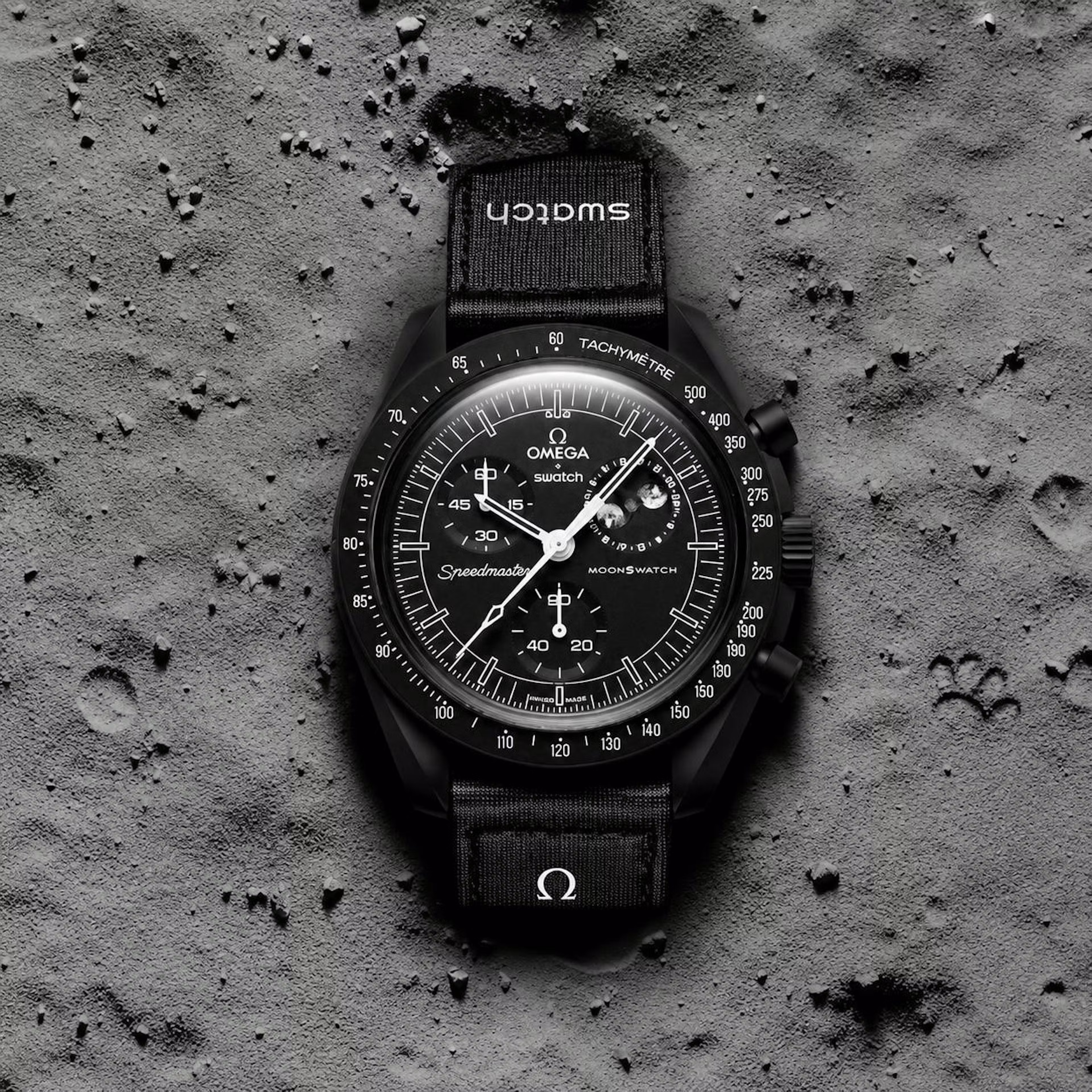 Lewis Adkins - SWATCH X OMEGA SNOOPY MOONPHASE BLACK