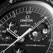 Swatch X OMEGA SNOOPY BLACK MISSION TO THE MOONPHASE
