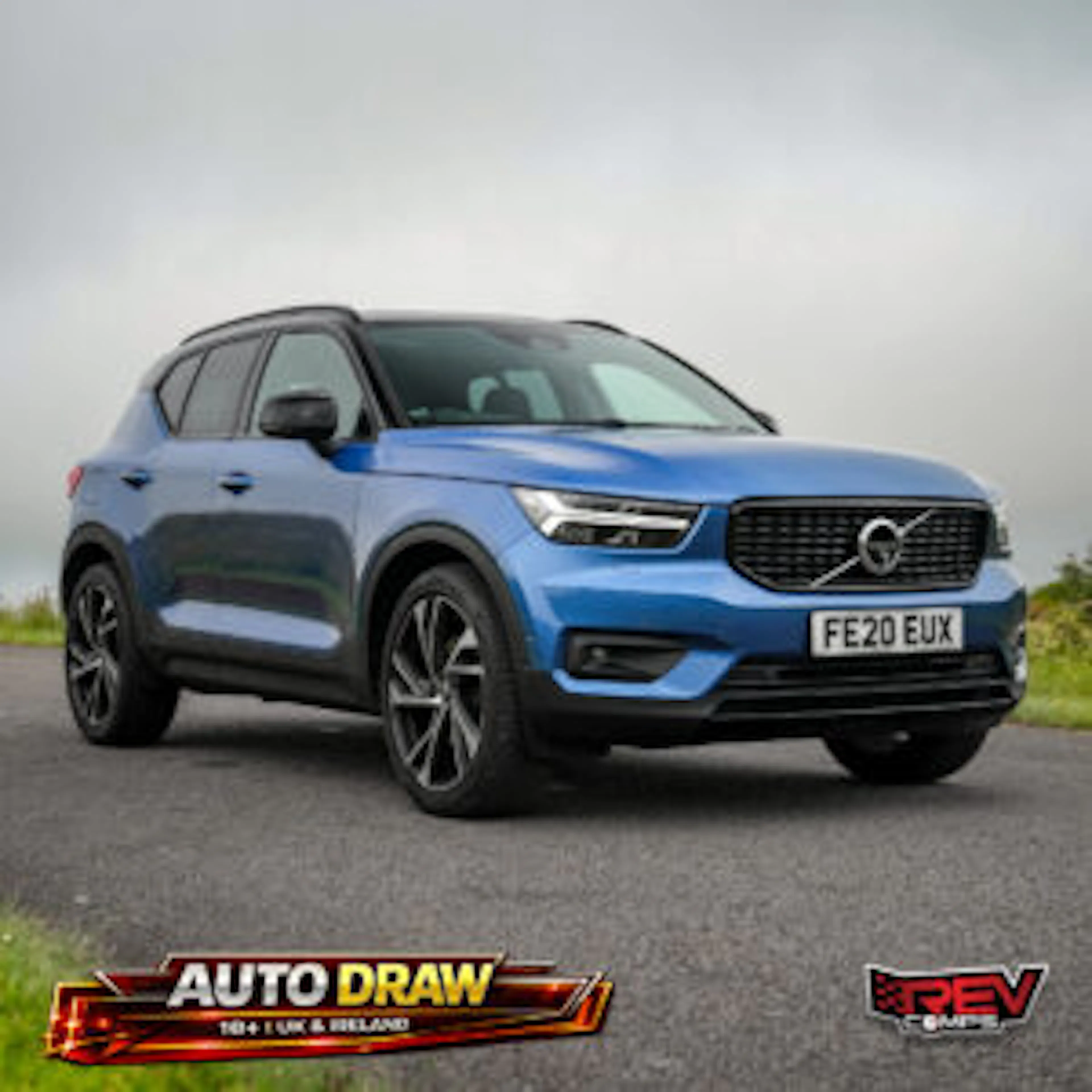 2020 VOLVO XC40 R-DESIGN PRO T4 + £1000
